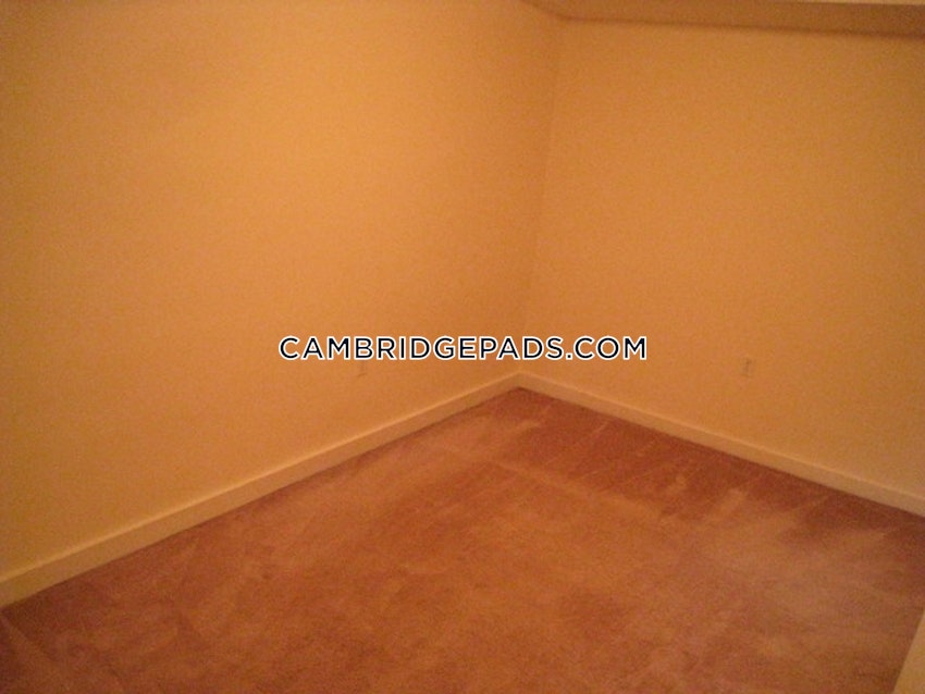 CAMBRIDGE - HARVARD SQUARE - 1 Bed, 1 Bath - Image 38