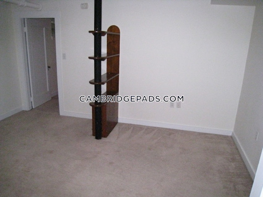 CAMBRIDGE - HARVARD SQUARE - 1 Bed, 1 Bath - Image 36