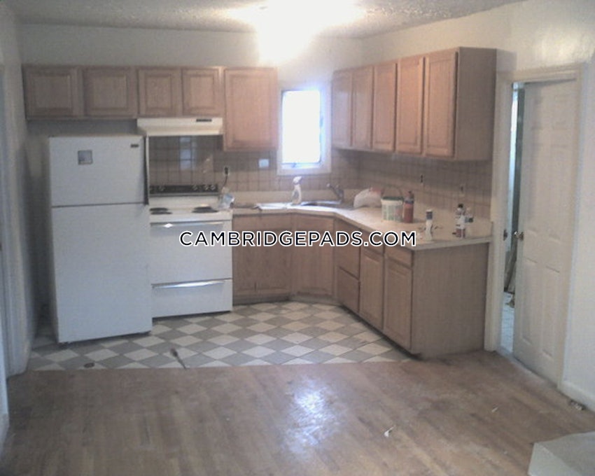 CAMBRIDGE - LECHMERE - 2 Beds, 1 Bath - Image 40