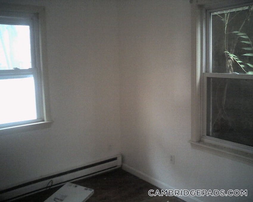 CAMBRIDGE - LECHMERE - 2 Beds, 1 Bath - Image 39