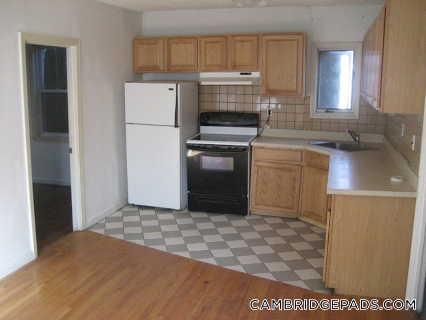 CAMBRIDGE - LECHMERE - 2 Beds, 1 Bath - Image 38