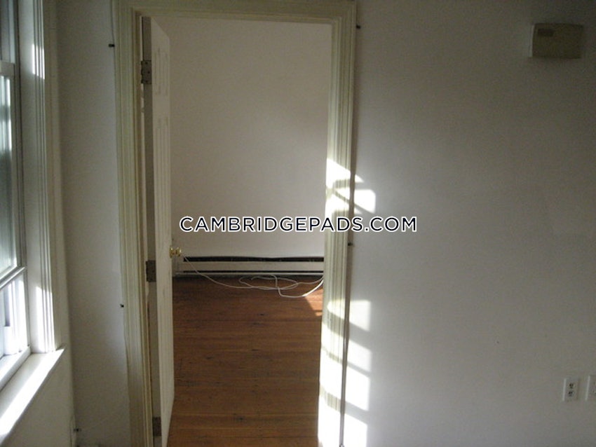 CAMBRIDGE - LECHMERE - 2 Beds, 1 Bath - Image 37