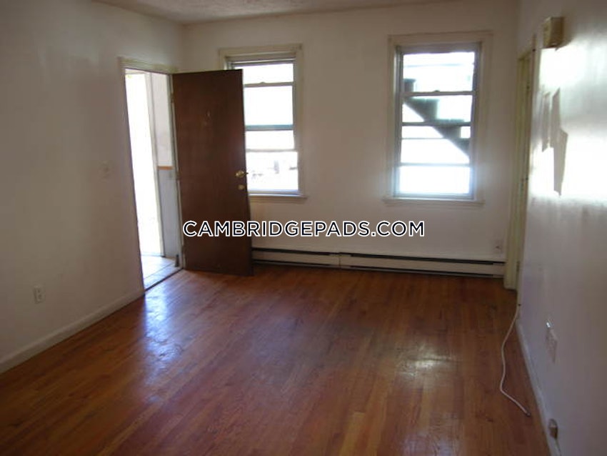 CAMBRIDGE - LECHMERE - 2 Beds, 1 Bath - Image 27