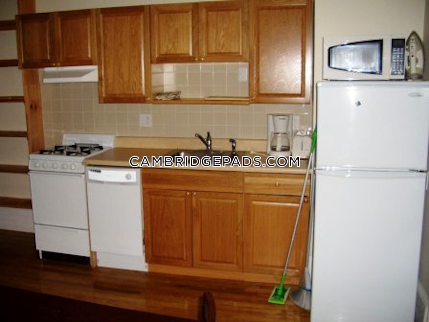 CAMBRIDGE - INMAN SQUARE - 1 Bed, 1 Bath - Image 1