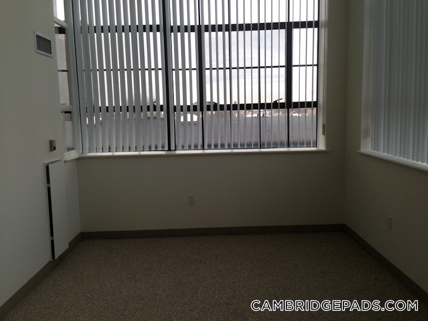 CAMBRIDGE - KENDALL SQUARE - 2 Beds, 1 Bath - Image 10