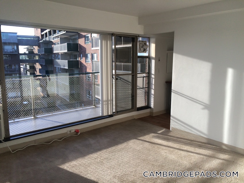 CAMBRIDGE - KENDALL SQUARE - 1 Bed, 1 Bath - Image 29