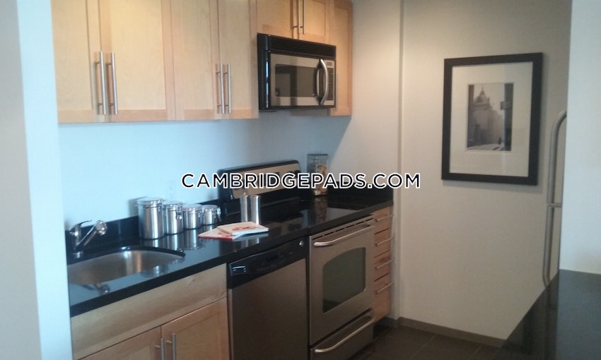 CAMBRIDGE - KENDALL SQUARE - 1 Bed, 1 Bath - Image 3