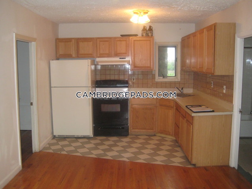 CAMBRIDGE - LECHMERE - 2 Beds, 1 Bath - Image 18