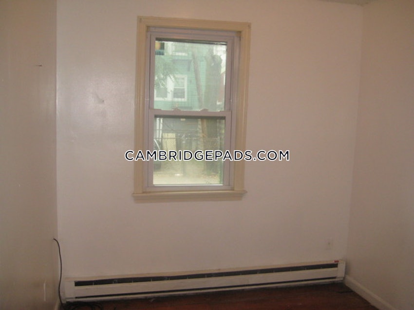 CAMBRIDGE - LECHMERE - 2 Beds, 1 Bath - Image 16