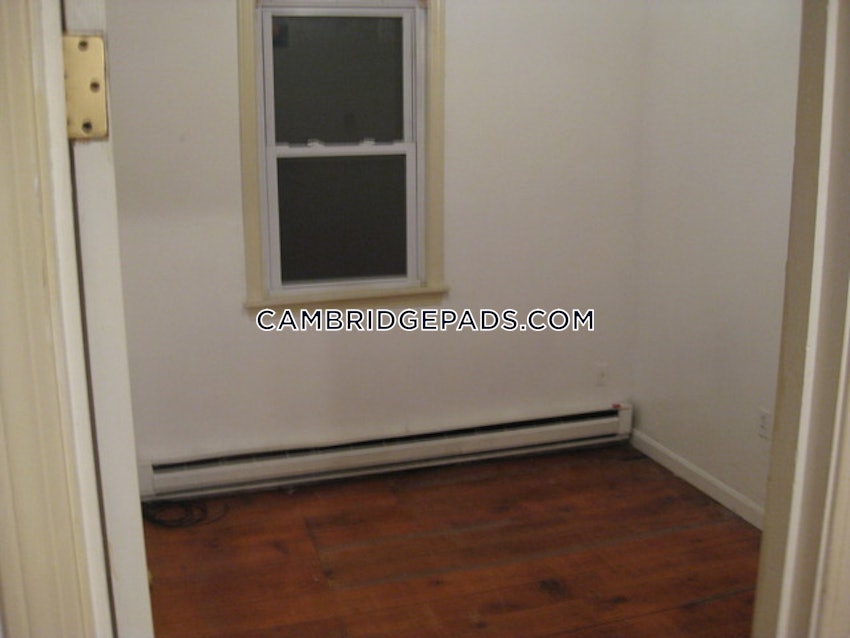 CAMBRIDGE - LECHMERE - 2 Beds, 1 Bath - Image 13