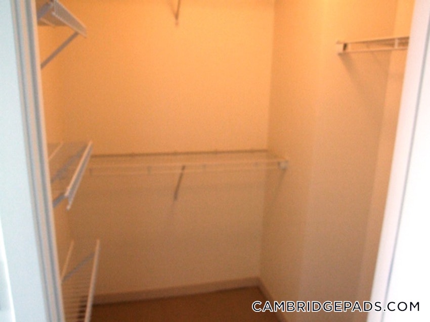 CAMBRIDGE - LECHMERE - 1 Bed, 1 Bath - Image 76