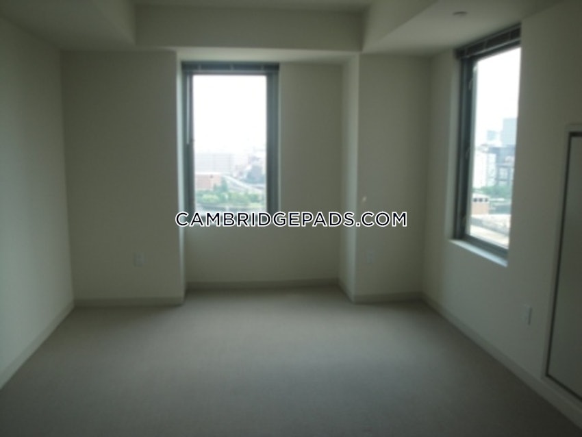 CAMBRIDGE - LECHMERE - 3 Beds, 2 Baths - Image 11