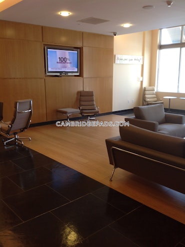 Leighton St. Cambridge