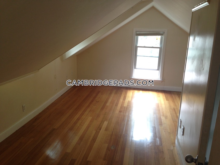 CAMBRIDGE - LECHMERE - 3 Beds, 2.5 Baths - Image 11