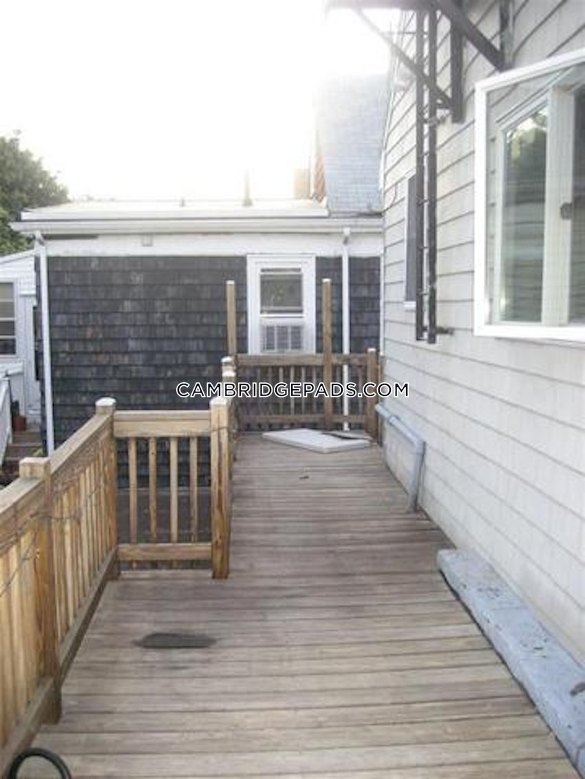 CAMBRIDGE - LECHMERE - 4 Beds, 1 Bath - Image 15
