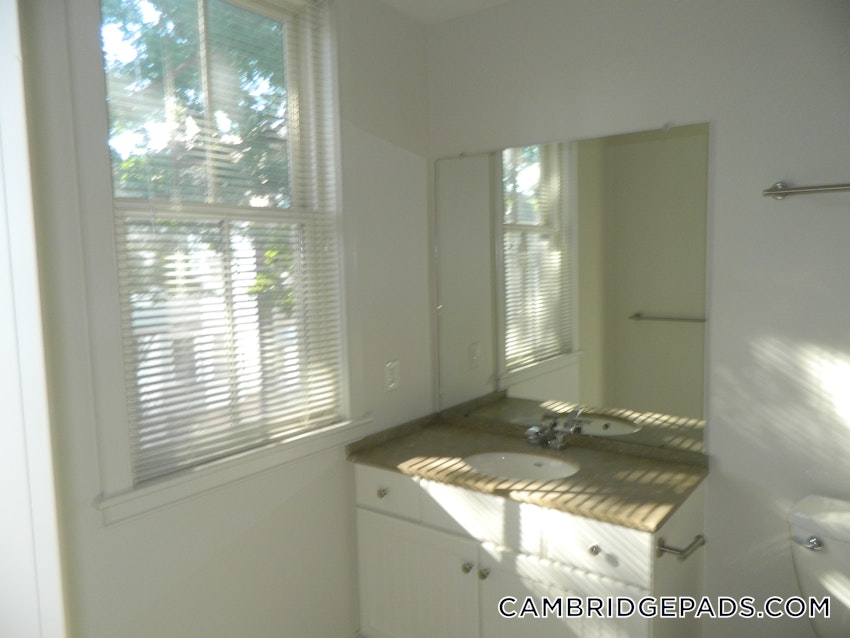 CAMBRIDGE- EAST CAMBRIDGE - 2 Beds, 2 Baths - Image 3