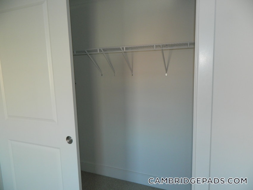 CAMBRIDGE- EAST CAMBRIDGE - 2 Beds, 2 Baths - Image 2