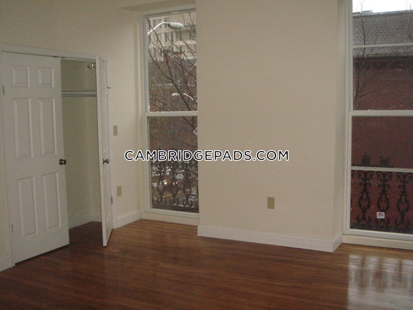 CAMBRIDGE - LECHMERE - 3 Beds, 2 Baths - Image 28