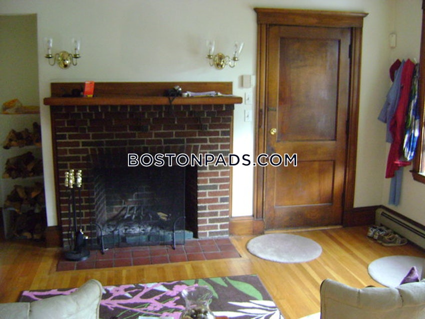 CAMBRIDGE - MT. AUBURN/BRATTLE/ FRESH POND - 3 Beds, 1 Bath - Image 16