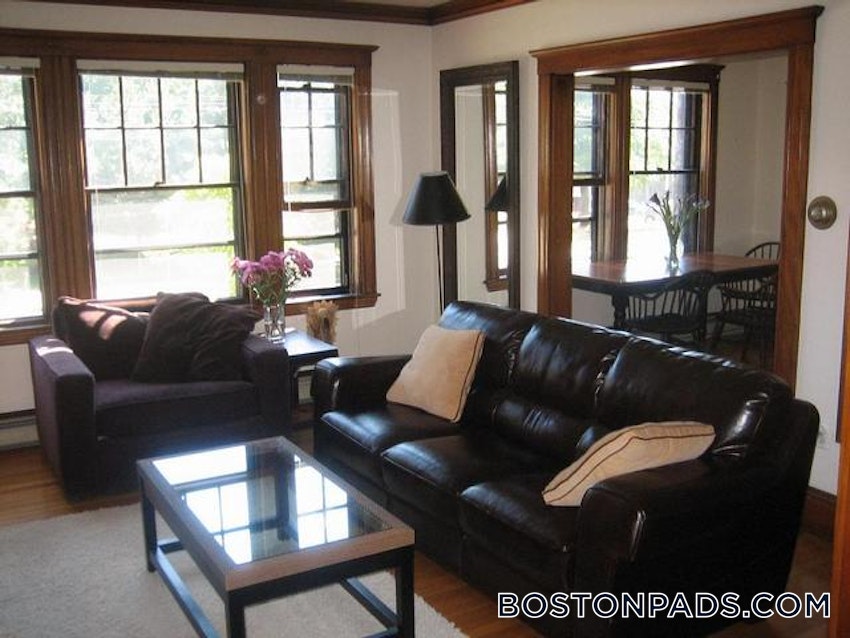 CAMBRIDGE - MT. AUBURN/BRATTLE/ FRESH POND - 3 Beds, 1 Bath - Image 25