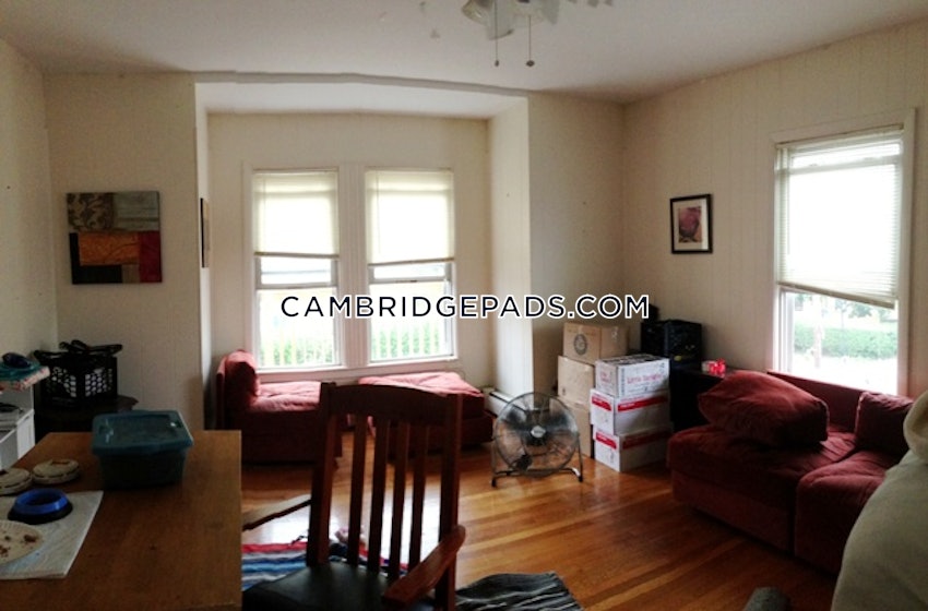 CAMBRIDGE - PORTER SQUARE - 1 Bed, 1 Bath - Image 4