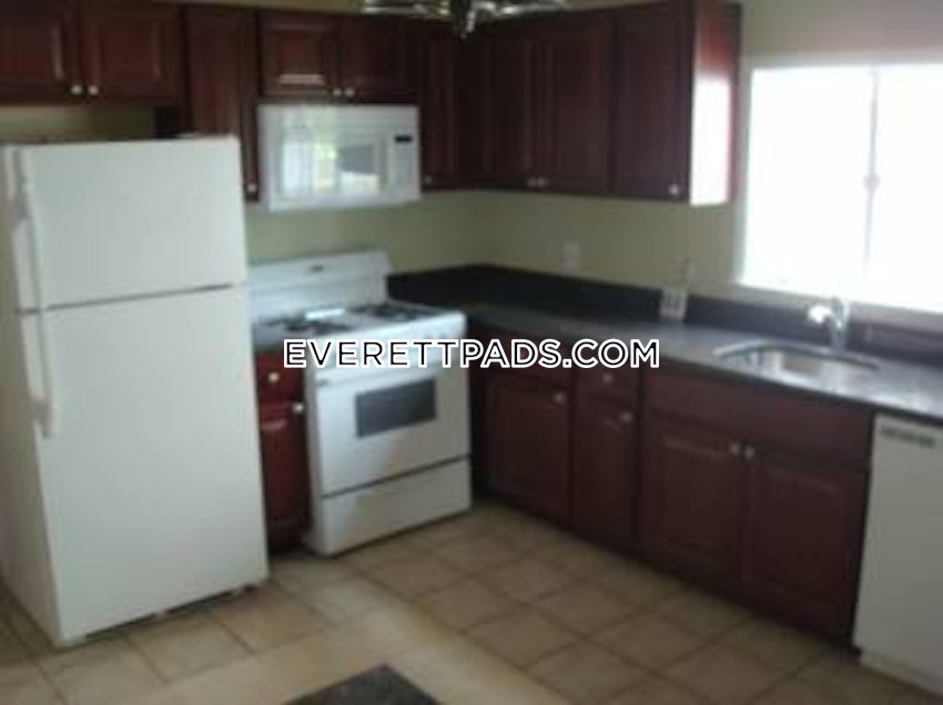 EVERETT - 2 Beds, 1 Bath - Image 6