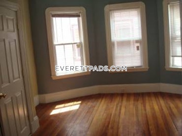 Everett - 2 Beds, 1 Baths