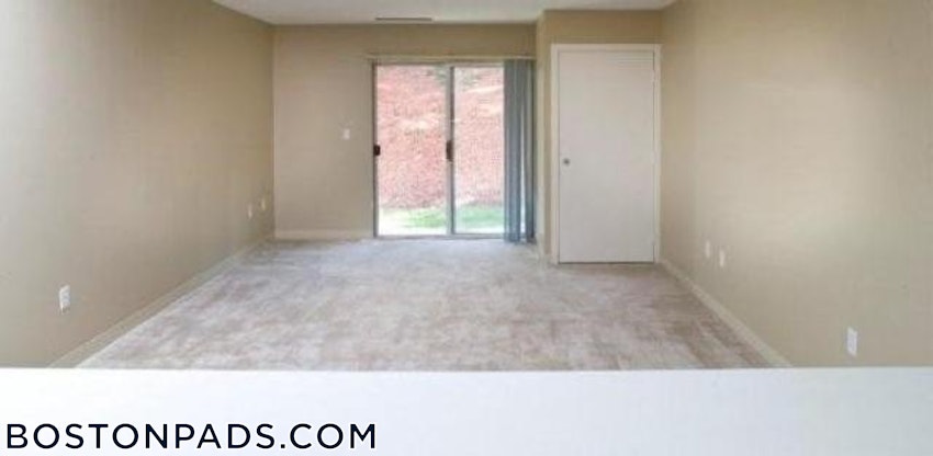 LEXINGTON - 2 Beds, 2 Baths - Image 4