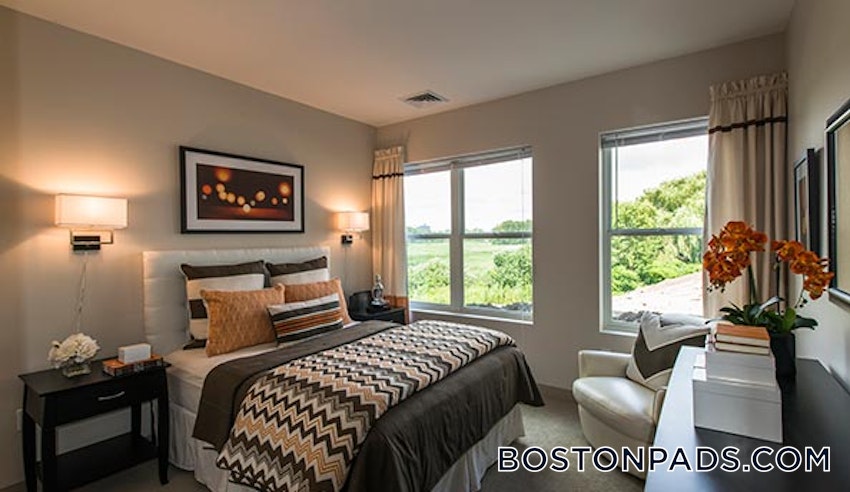 LYNNFIELD - 1 Bed, 1 Bath - Image 4