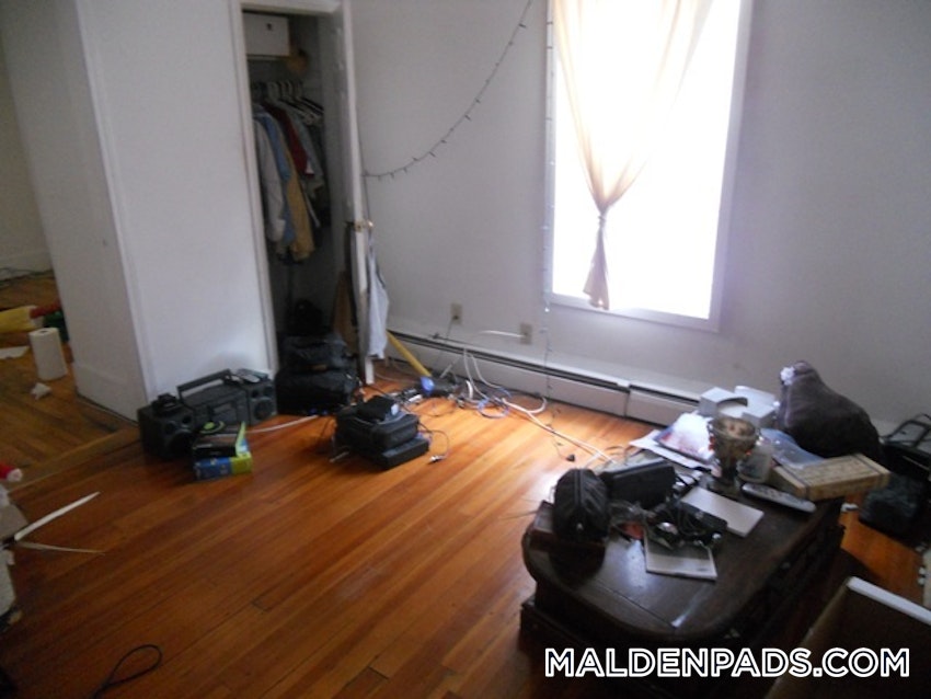 MALDEN - 1 Bed, 1 Bath - Image 5