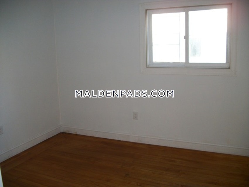 MALDEN - 3 Beds, 1 Bath - Image 10