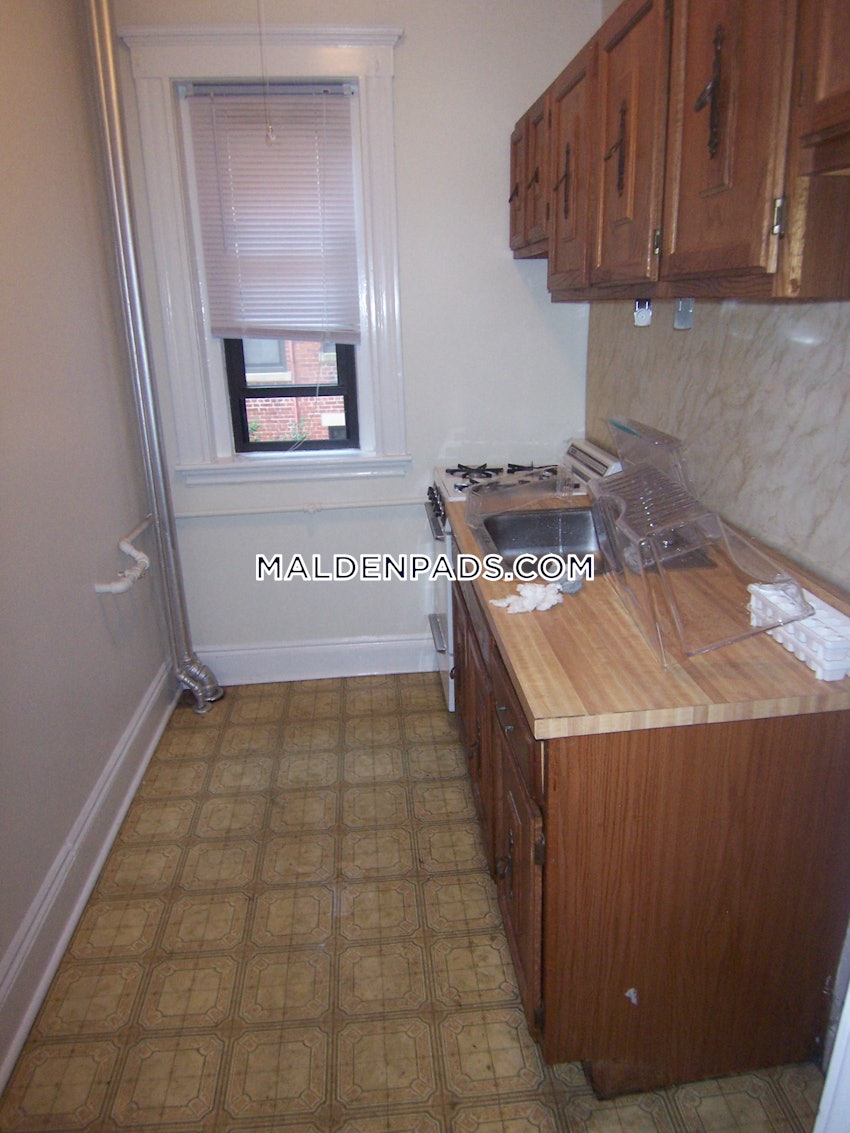 MALDEN - 1 Bed, 1 Bath - Image 4