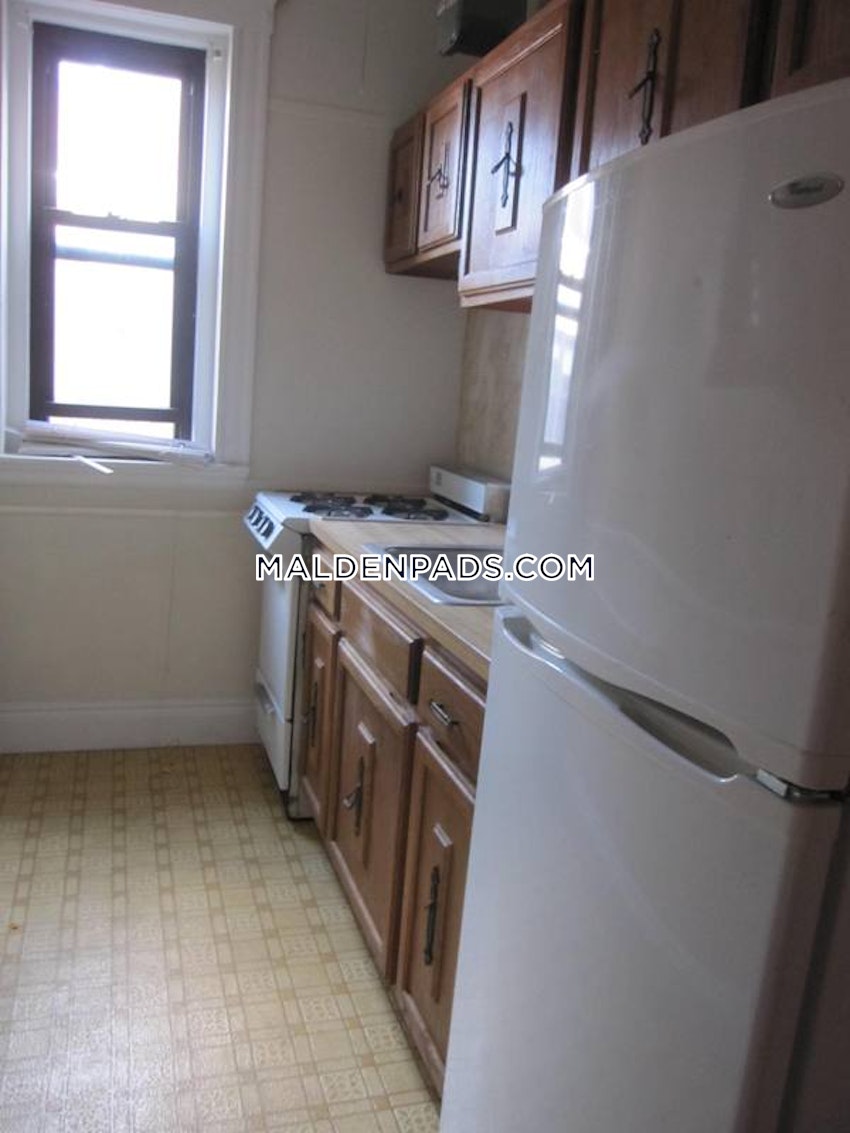 Malden - Studio , 1 Bath - Image 5