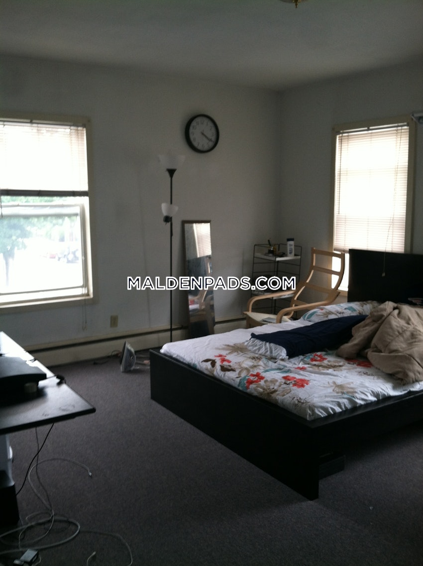 MALDEN - 3 Beds, 1 Bath - Image 4