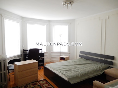 maple St. Malden photo 5