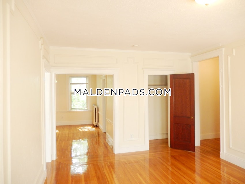 MALDEN - 1 Bed, 1 Bath - Image 15