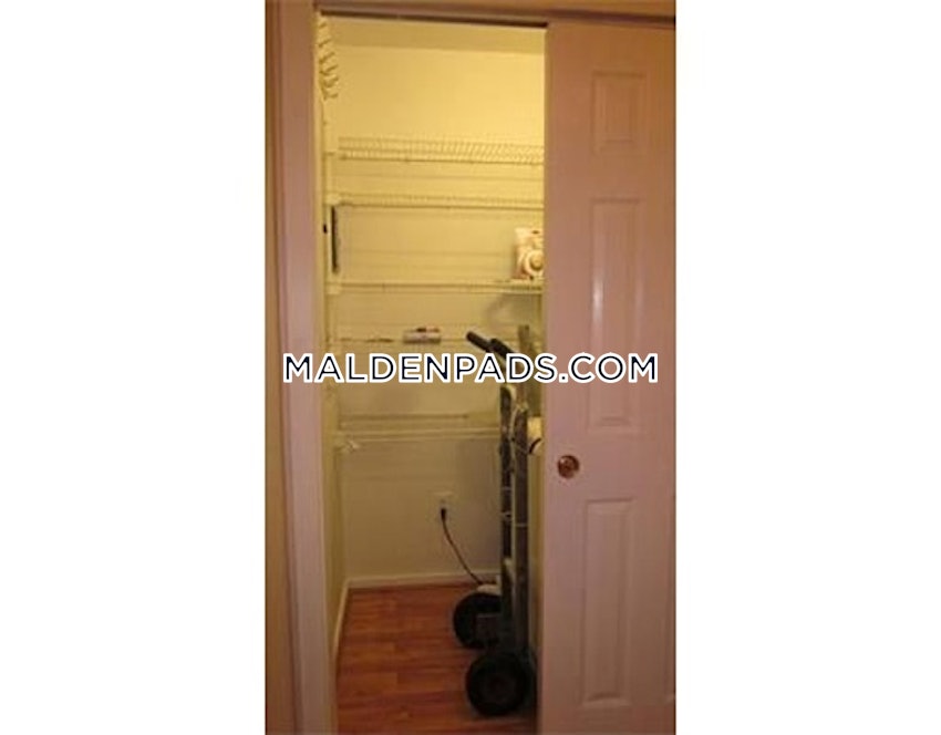 MALDEN - 2 Beds, 2 Baths - Image 25