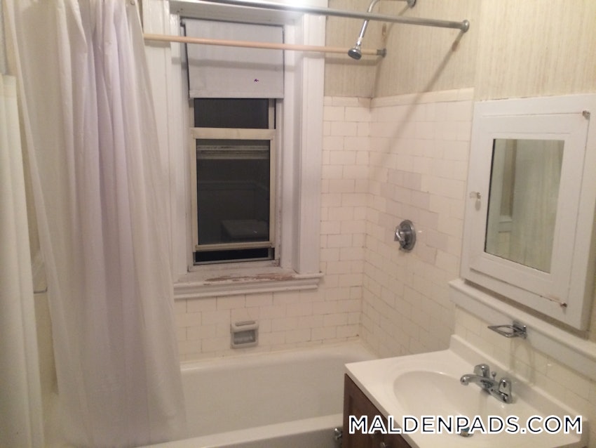 MALDEN - 1 Bed, 1 Bath - Image 35