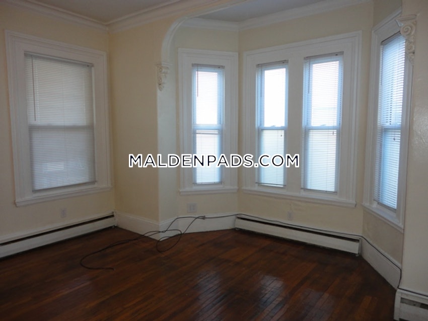 MALDEN - 3 Beds, 1 Bath - Image 12