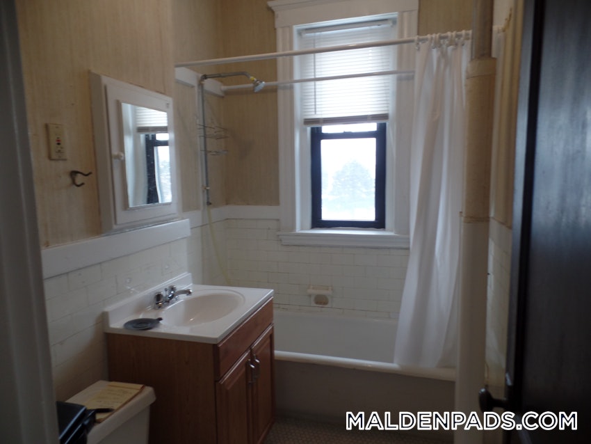 MALDEN - 1 Bed, 1 Bath - Image 22