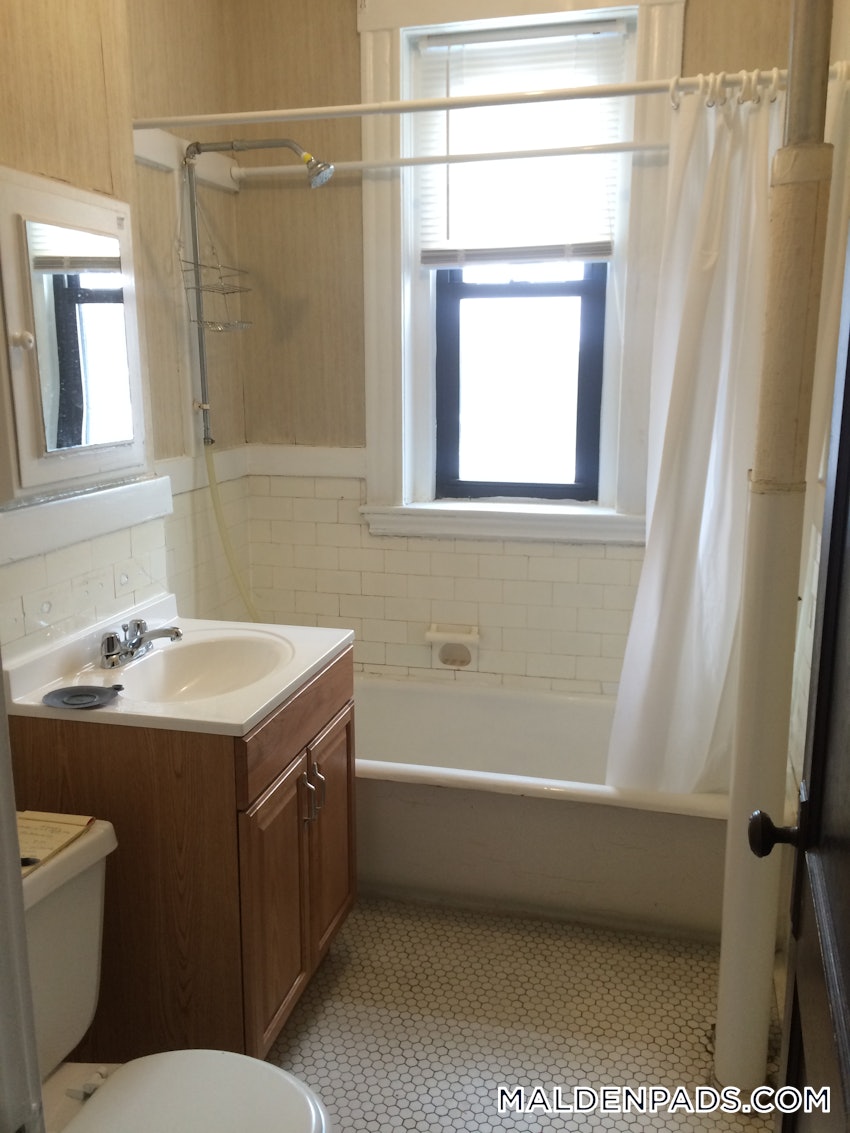 MALDEN - 1 Bed, 1 Bath - Image 29