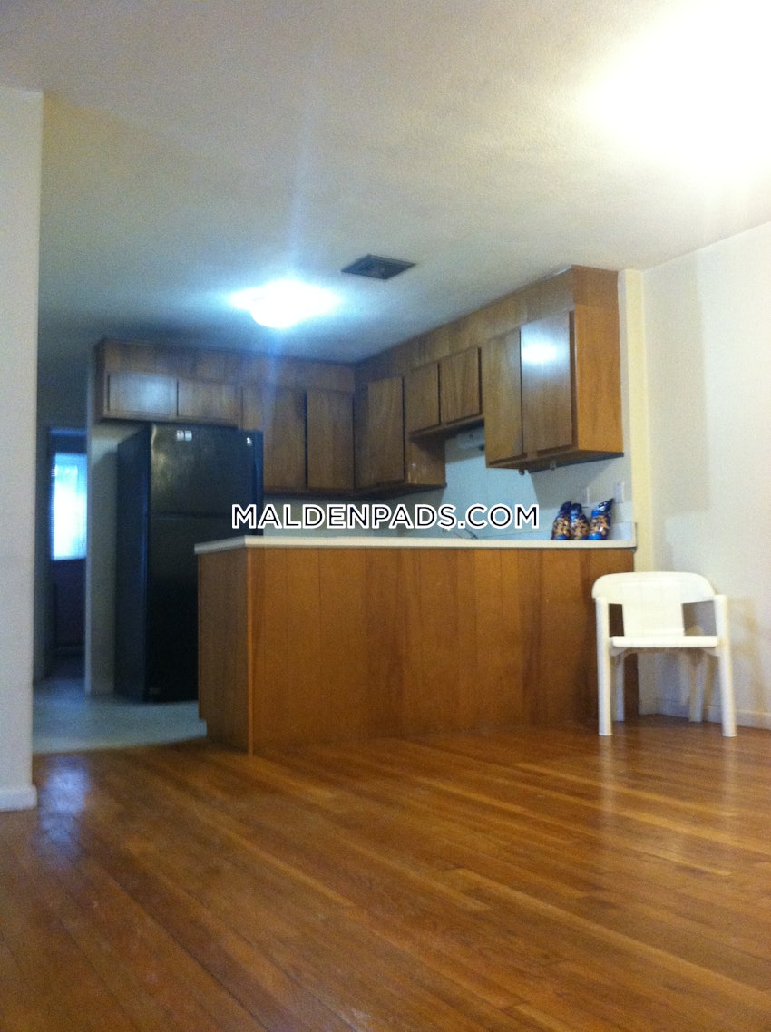 MALDEN - 2 Beds, 1 Bath - Image 14