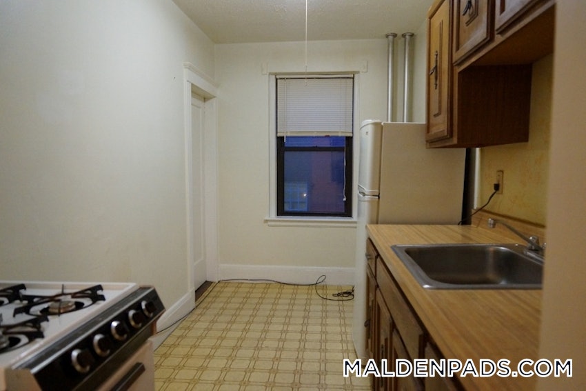 MALDEN - 1 Bed, 1 Bath - Image 4