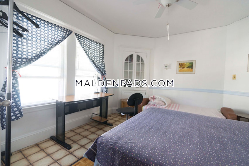 MALDEN - 3 Beds, 1 Bath - Image 11