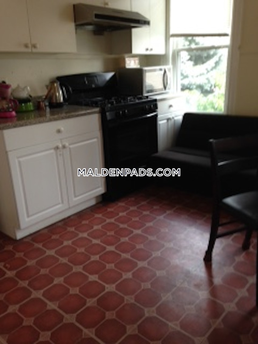 Malden - 3 Beds, 1 Bath - Image 7