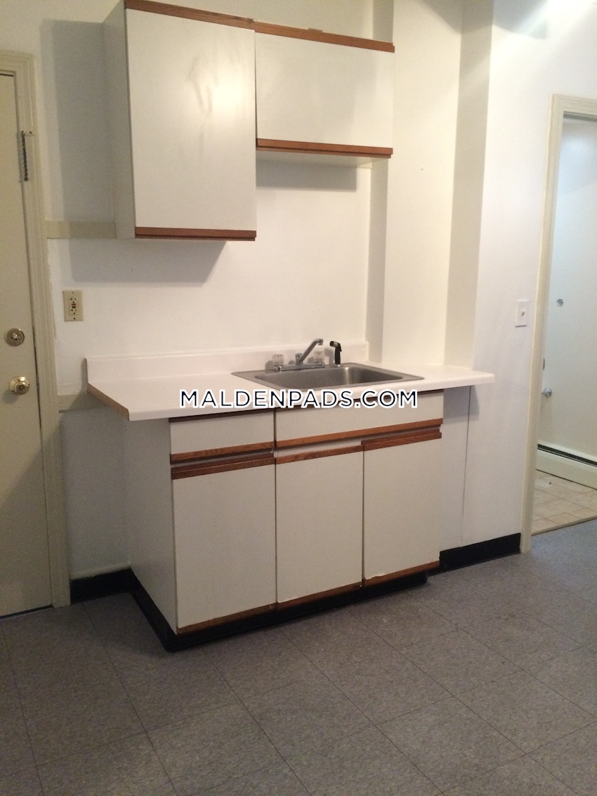 MALDEN - 3 Beds, 1 Bath - Image 34