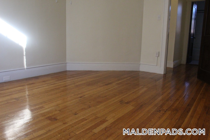 MALDEN - 1 Bed, 1 Bath - Image 5