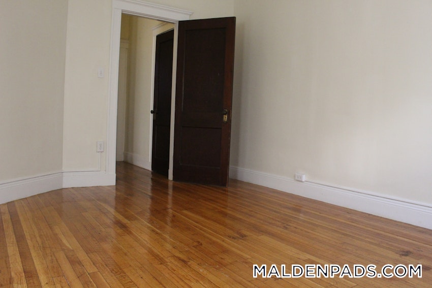 MALDEN - 1 Bed, 1 Bath - Image 3