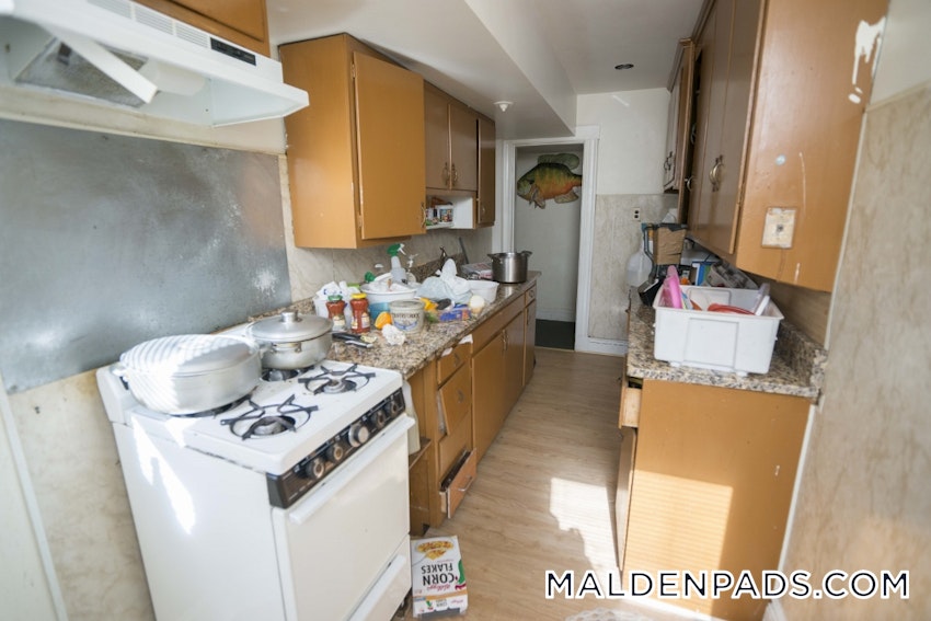 MALDEN - 2 Beds, 1 Bath - Image 14