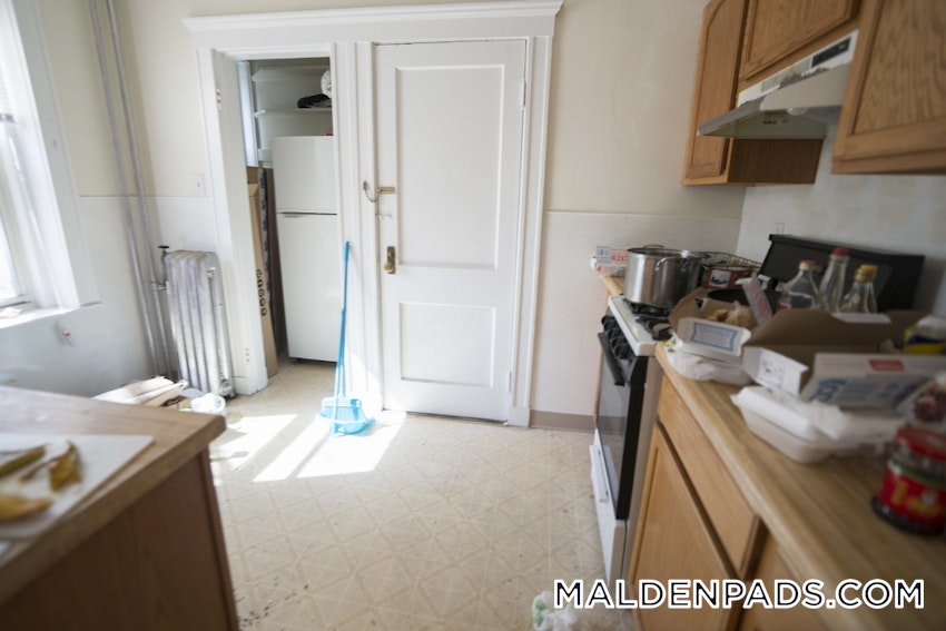 MALDEN - 2 Beds, 1 Bath - Image 6